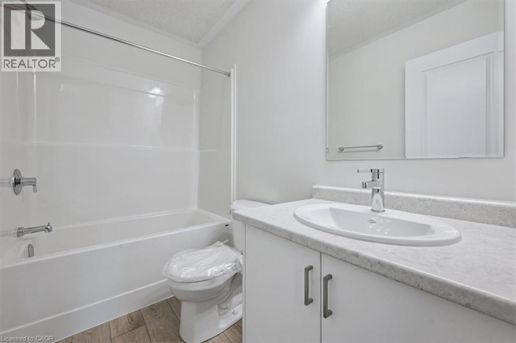125 Reverie Way, Kitchener, Ontario  N2E 0K5 - Photo 9 - 40776460