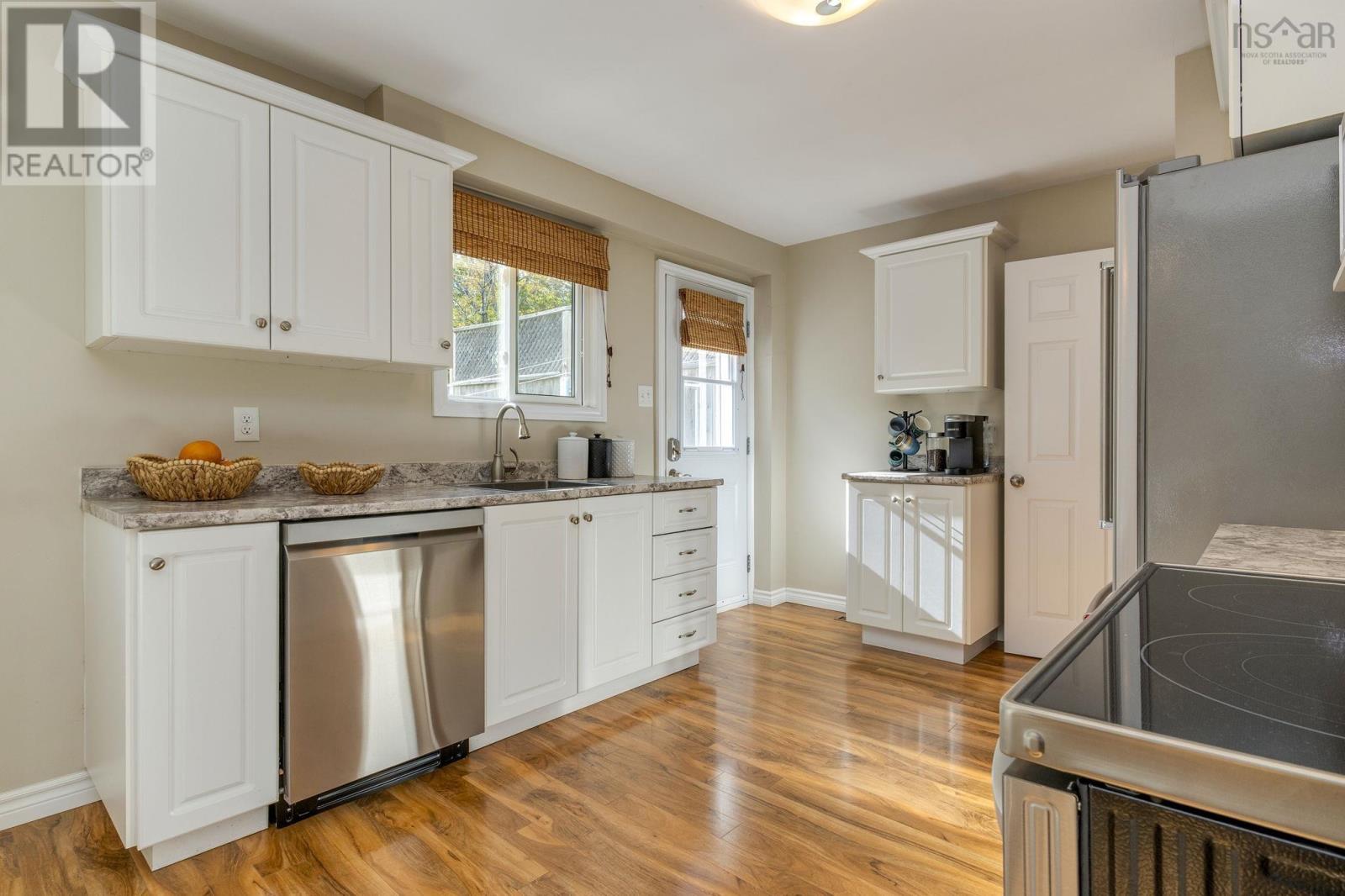 1492 Riverside Drive, Lower Sackville, Nova Scotia  B4C 2Y8 - Photo 12 - 202525062