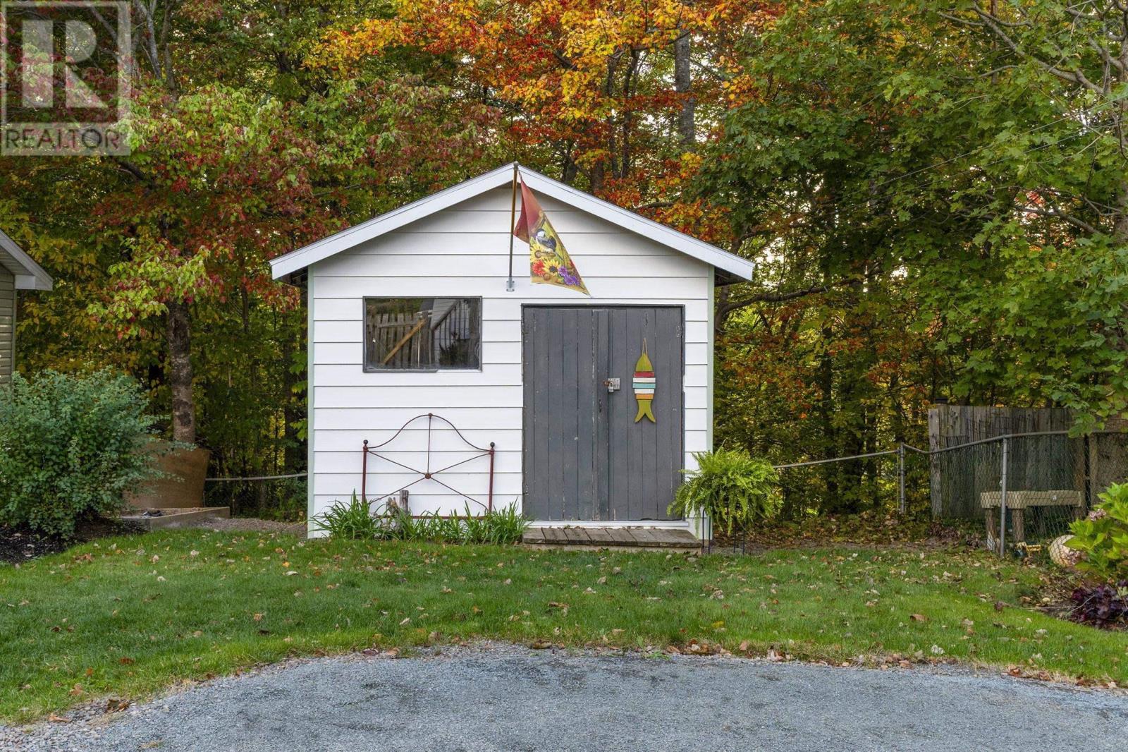 1492 Riverside Drive, Lower Sackville, Nova Scotia  B4C 2Y8 - Photo 31 - 202525062