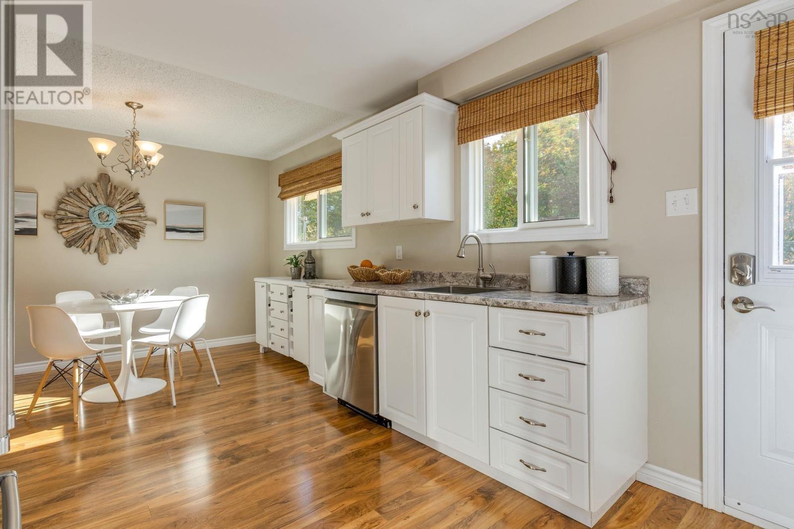 1492 Riverside Drive, Lower Sackville, Nova Scotia  B4C 2Y8 - Photo 13 - 202525062