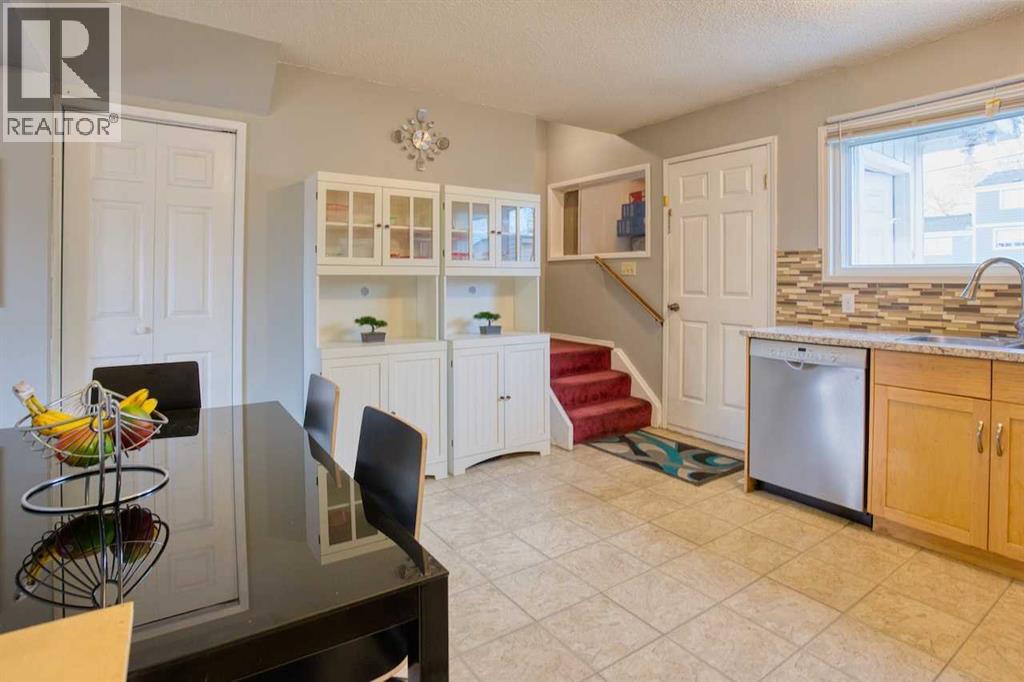 417 Goddard Avenue Ne, Calgary, Alberta  T2K 3T8 - Photo 11 - A2261922