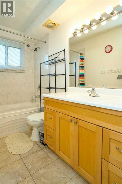 417 Goddard Avenue Ne, Calgary, Alberta  T2K 3T8 - Photo 18 - A2261922