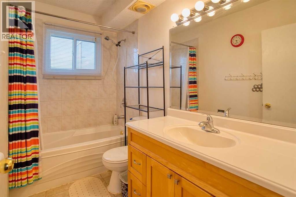 417 Goddard Avenue Ne, Calgary, Alberta  T2K 3T8 - Photo 17 - A2261922
