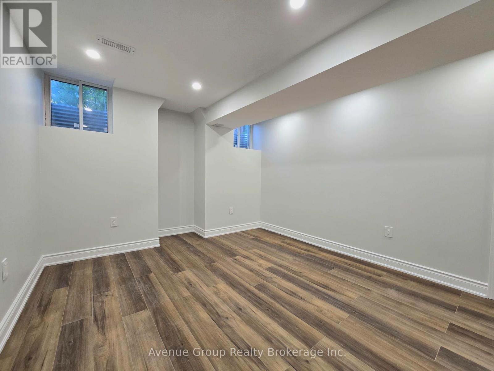 Lower - 38 Vipond Road, Whitby, Ontario  L1M 2P2 - Photo 4 - E12445455