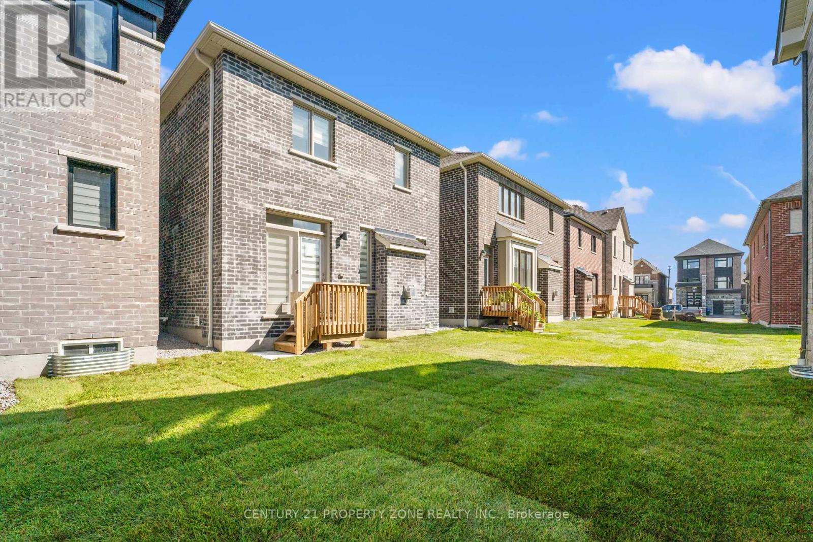 1558 Scarlett Trail, Pickering, Ontario  L1X 0N9 - Photo 44 - E12445456