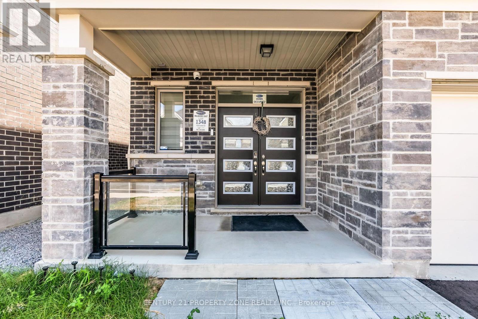 1558 Scarlett Trail, Pickering, Ontario  L1X 0N9 - Photo 5 - E12445456