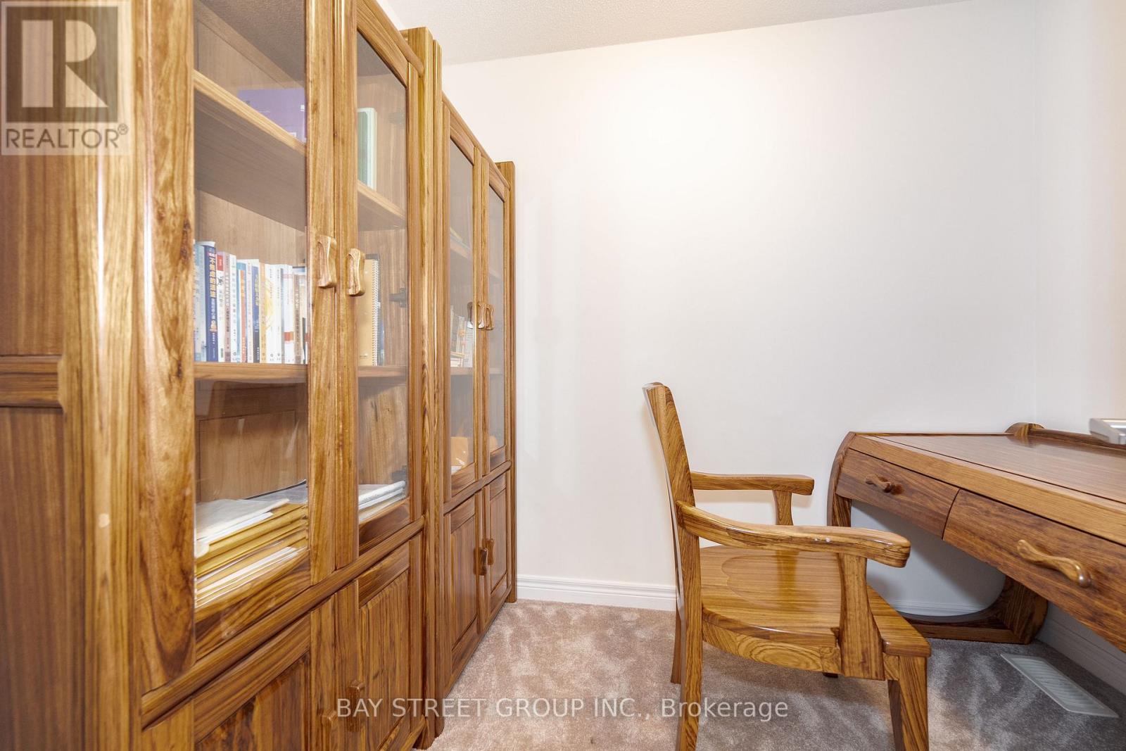 65 Bellflower Lane, Richmond Hill, Ontario  L4E 1E7 - Photo 23 - N12445448