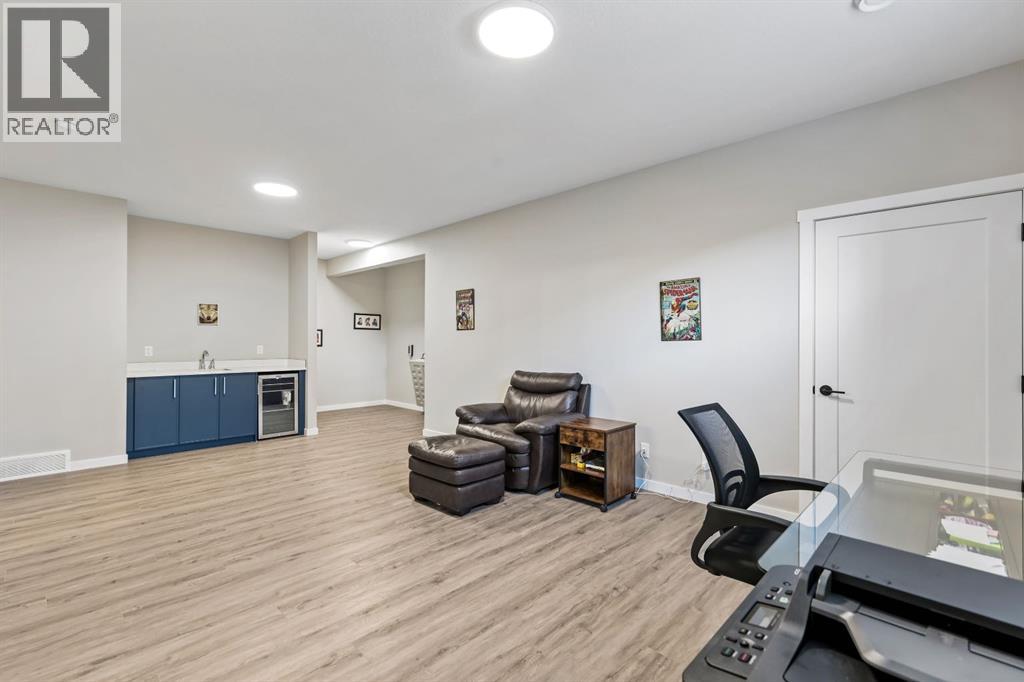 10 Cranbrook Common Se, Calgary, Alberta  T3M 3C2 - Photo 35 - A2262102