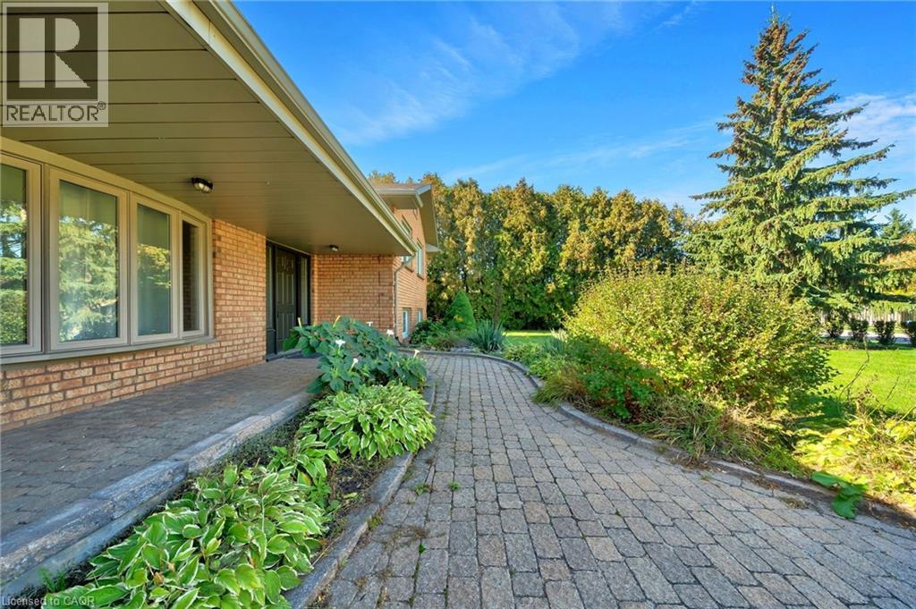 2246 Orchard Road, Burlington, Ontario  L7L 7H8 - Photo 3 - 40776482