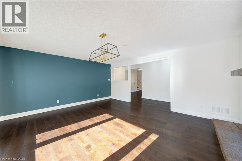 2246 Orchard Road, Burlington, Ontario  L7L 7H8 - Photo 9 - 40776482