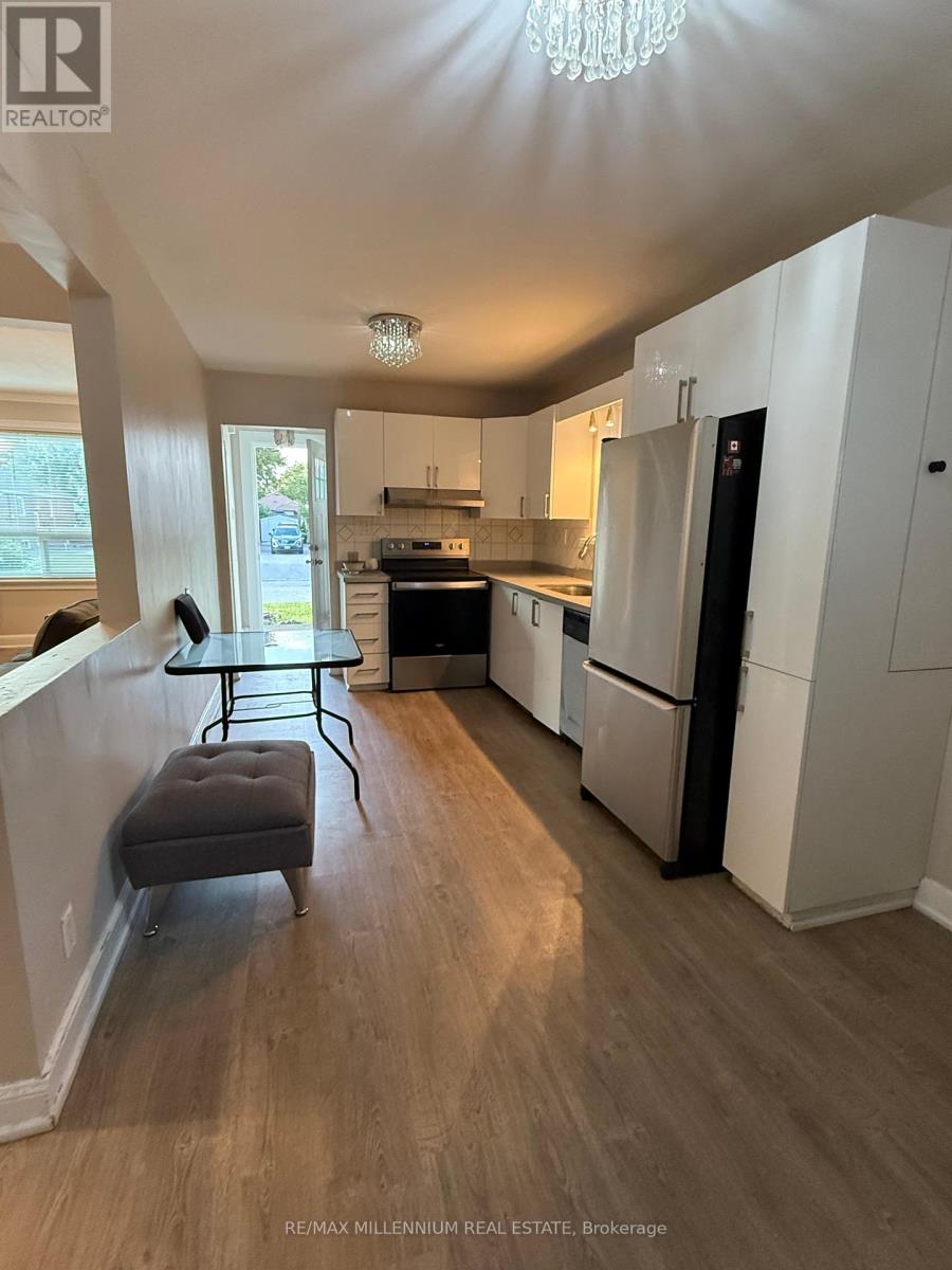 19 Westchester Street, Toronto, Ontario  M6M 2S4 - Photo 5 - W12445457