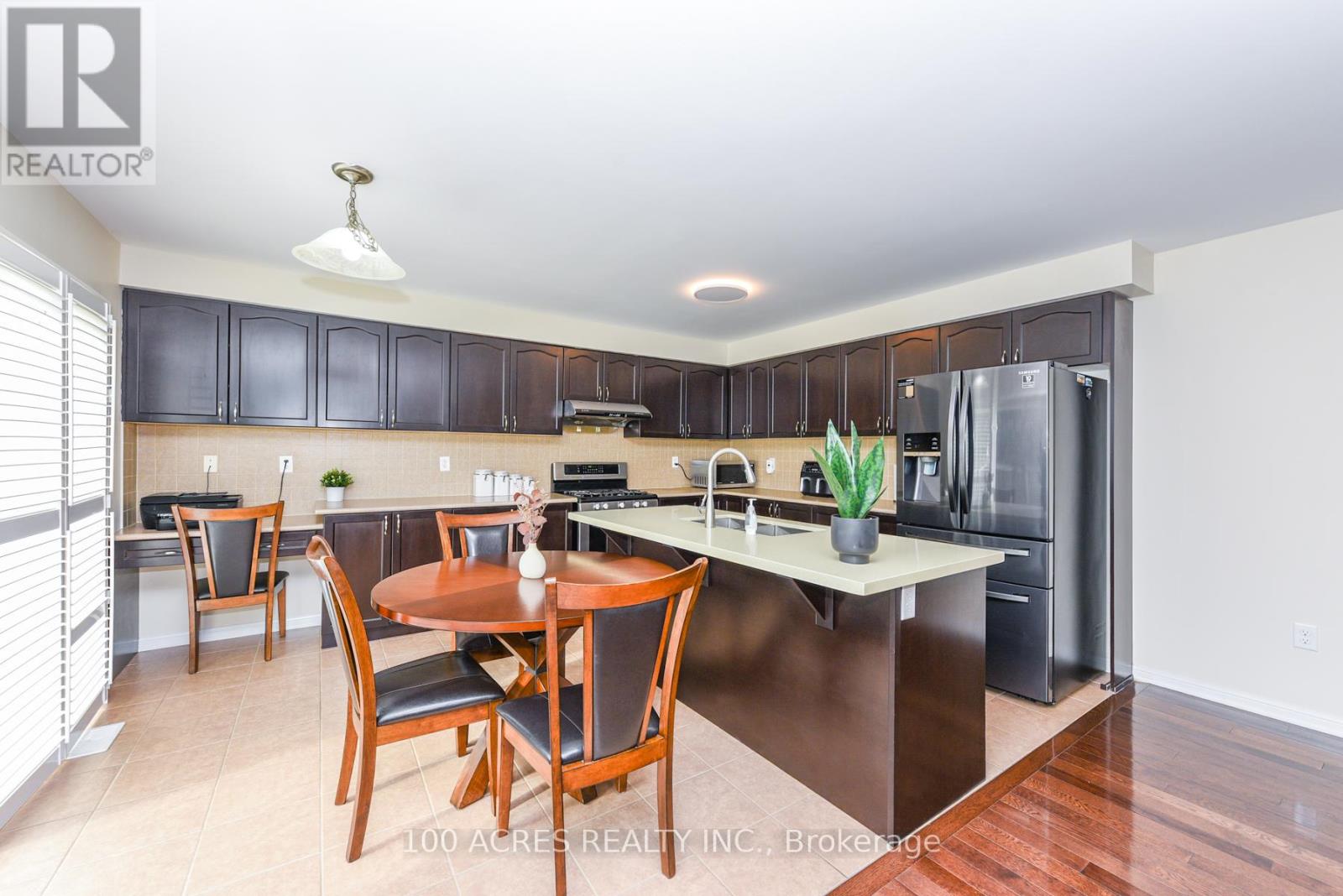Unknown Address, ,     - Photo 11 - W12445458