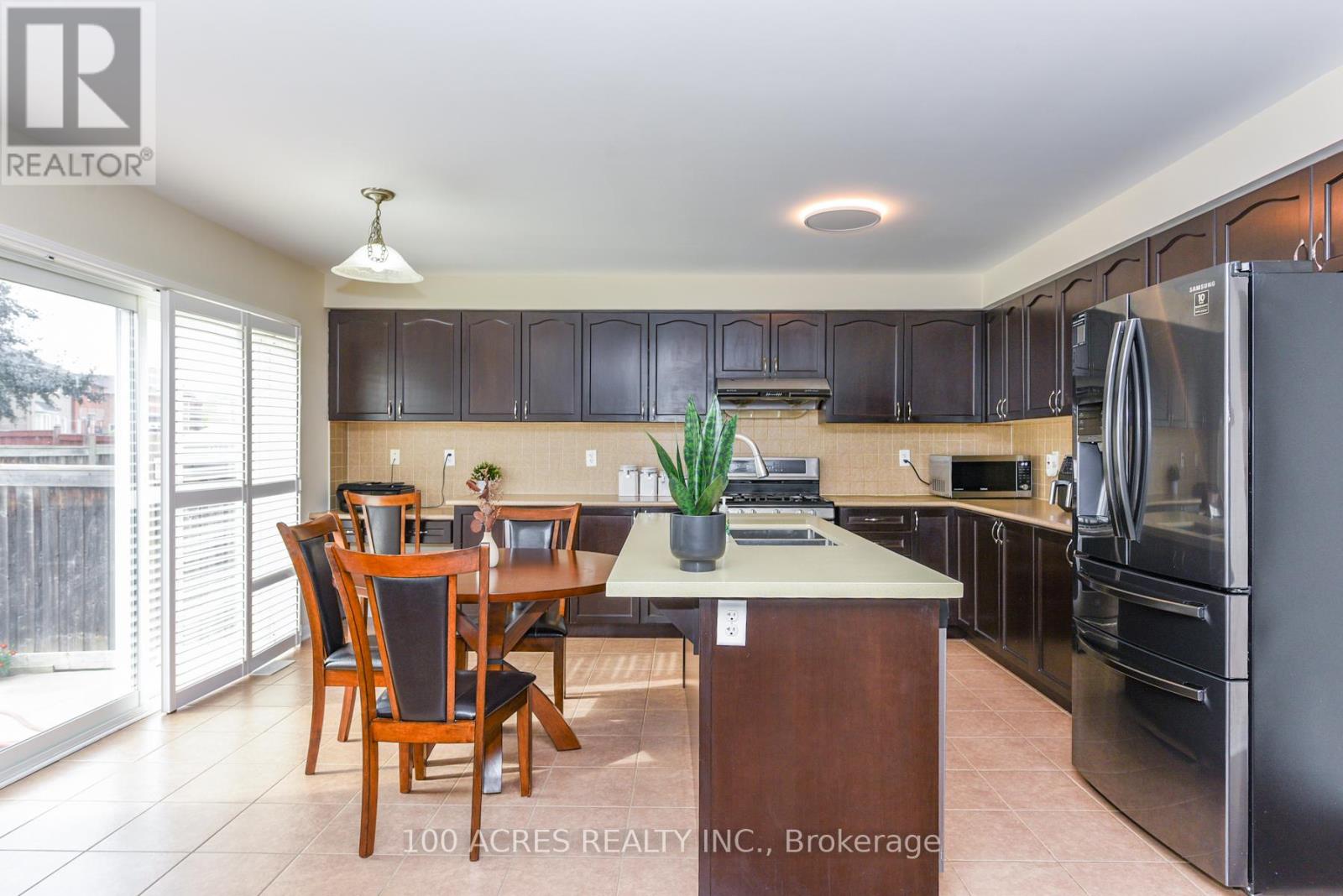 Unknown Address, ,     - Photo 15 - W12445458