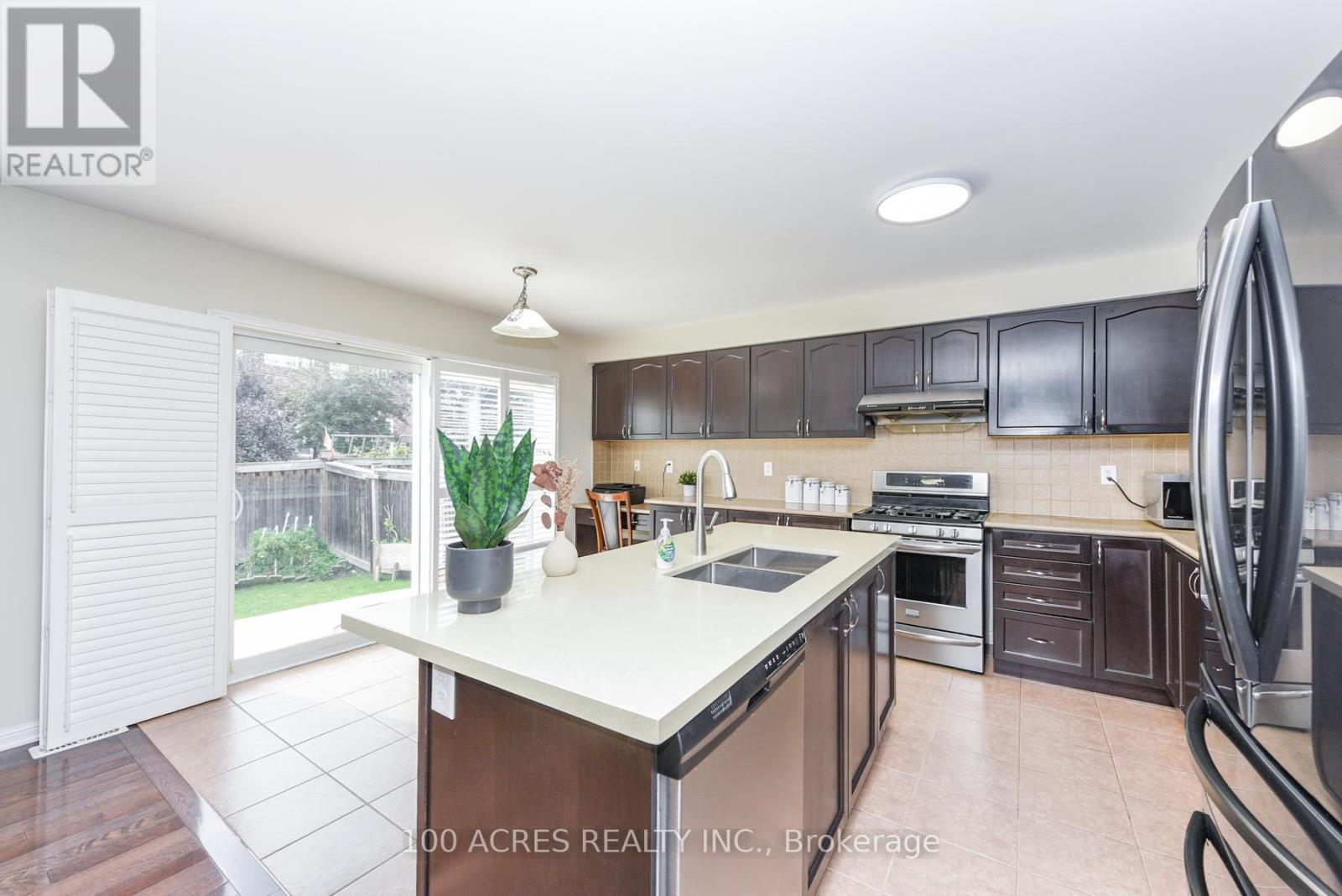Unknown Address, ,     - Photo 16 - W12445458