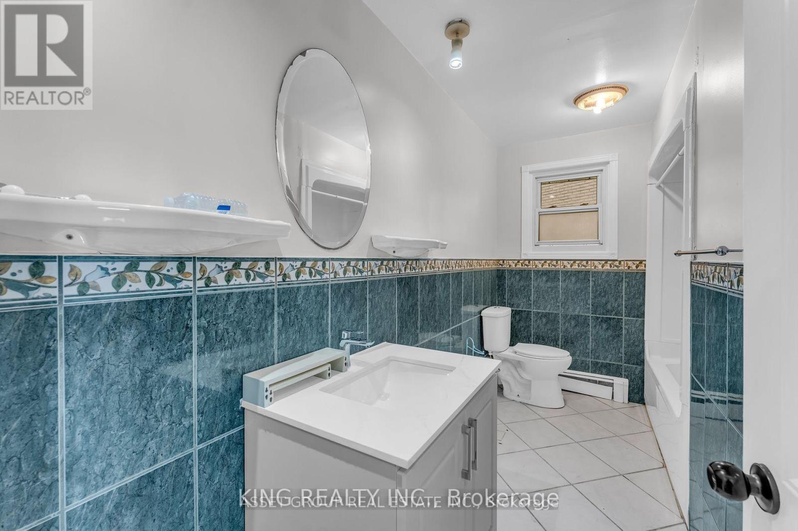 290 Lincoln Road, Waterloo, Ontario  N2J 2P5 - Photo 13 - X12445453