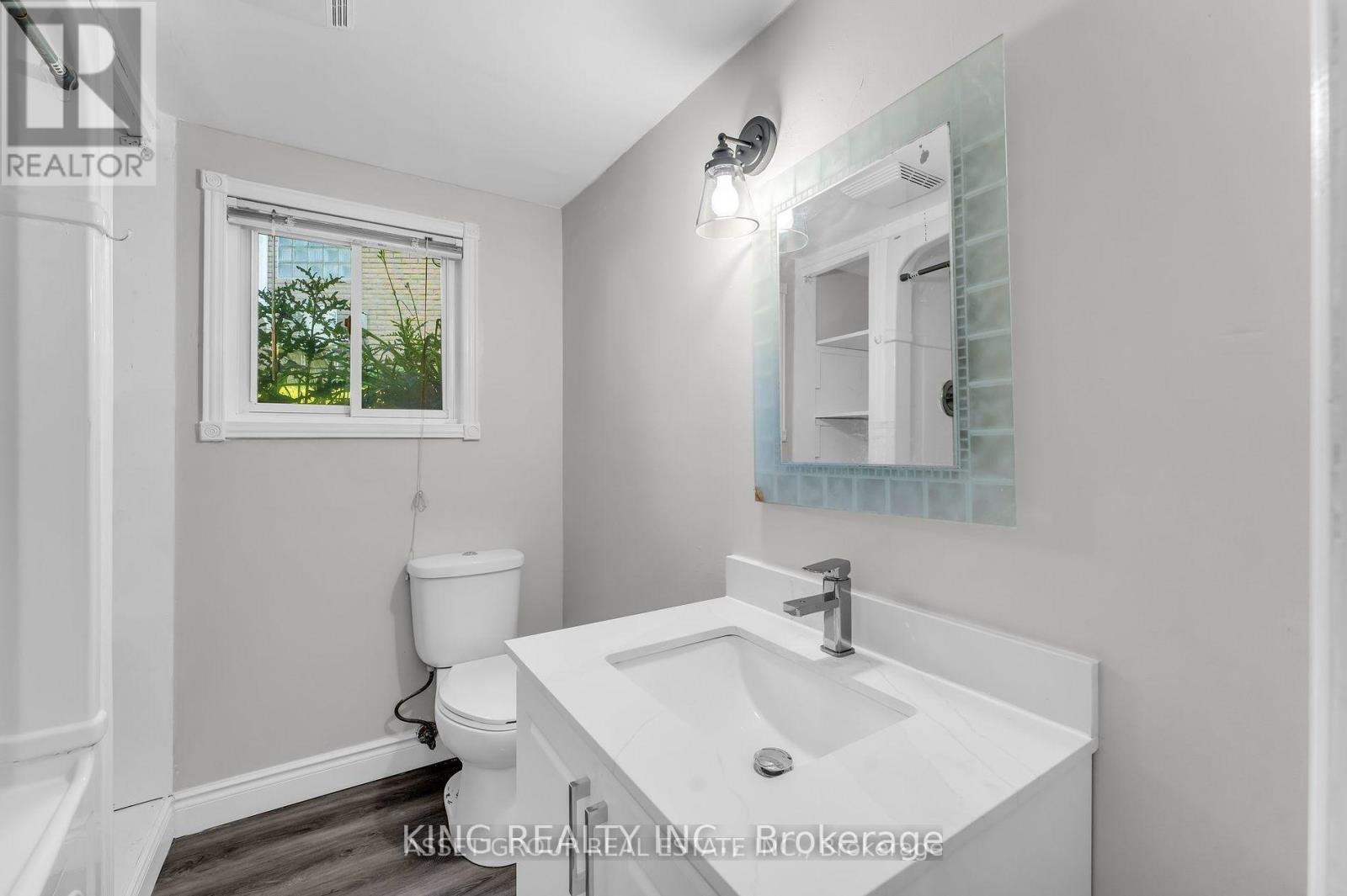 290 Lincoln Road, Waterloo, Ontario  N2J 2P5 - Photo 22 - X12445453