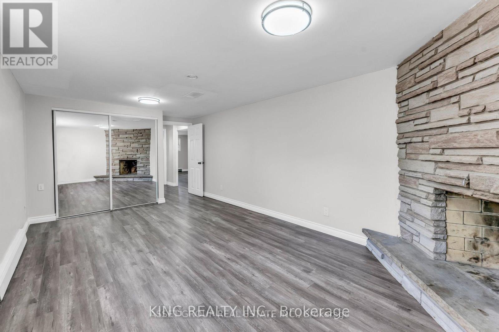 290 Lincoln Road, Waterloo, Ontario  N2J 2P5 - Photo 29 - X12445453
