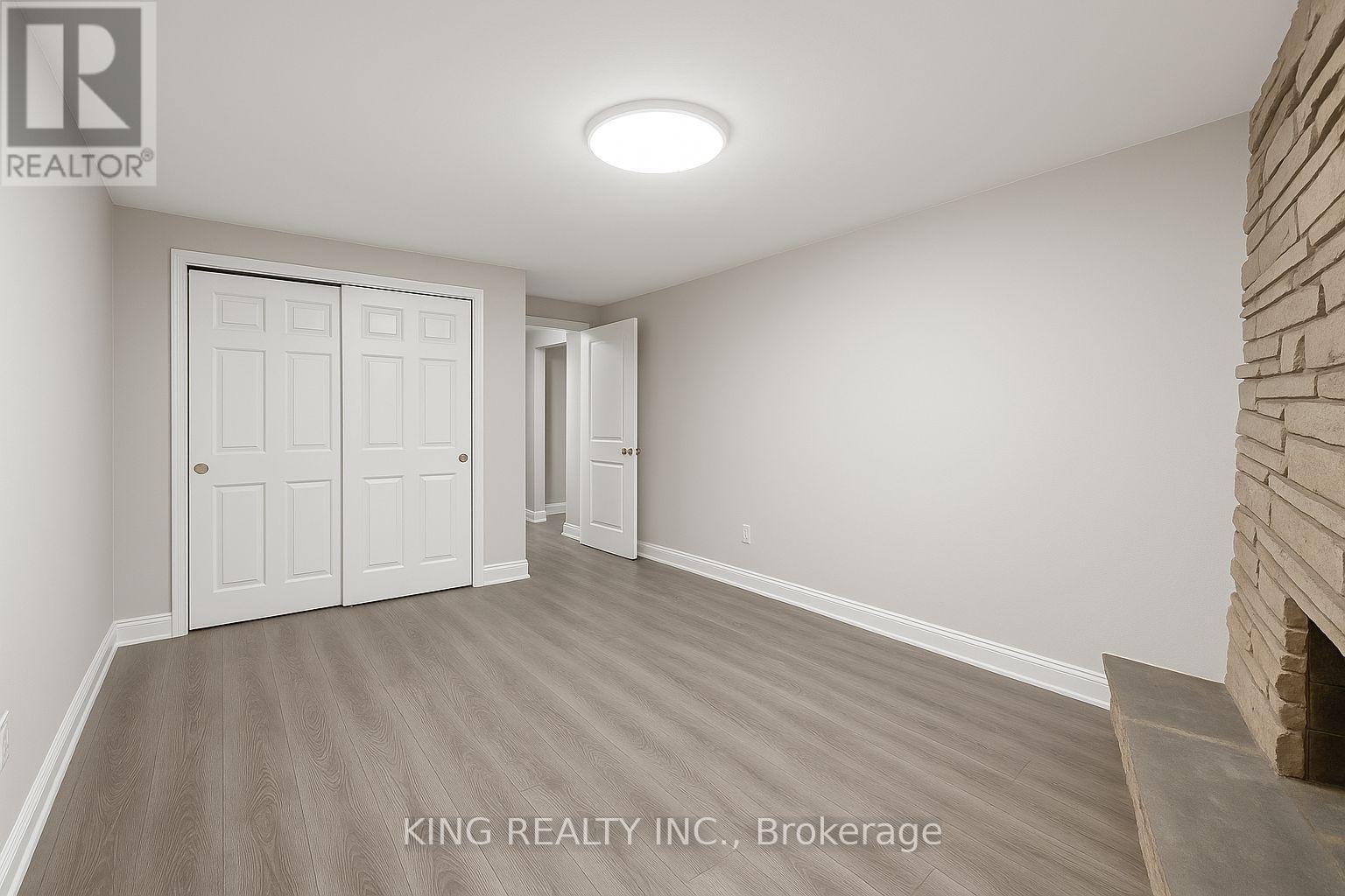 290 Lincoln Road, Waterloo, Ontario  N2J 2P5 - Photo 36 - X12445453