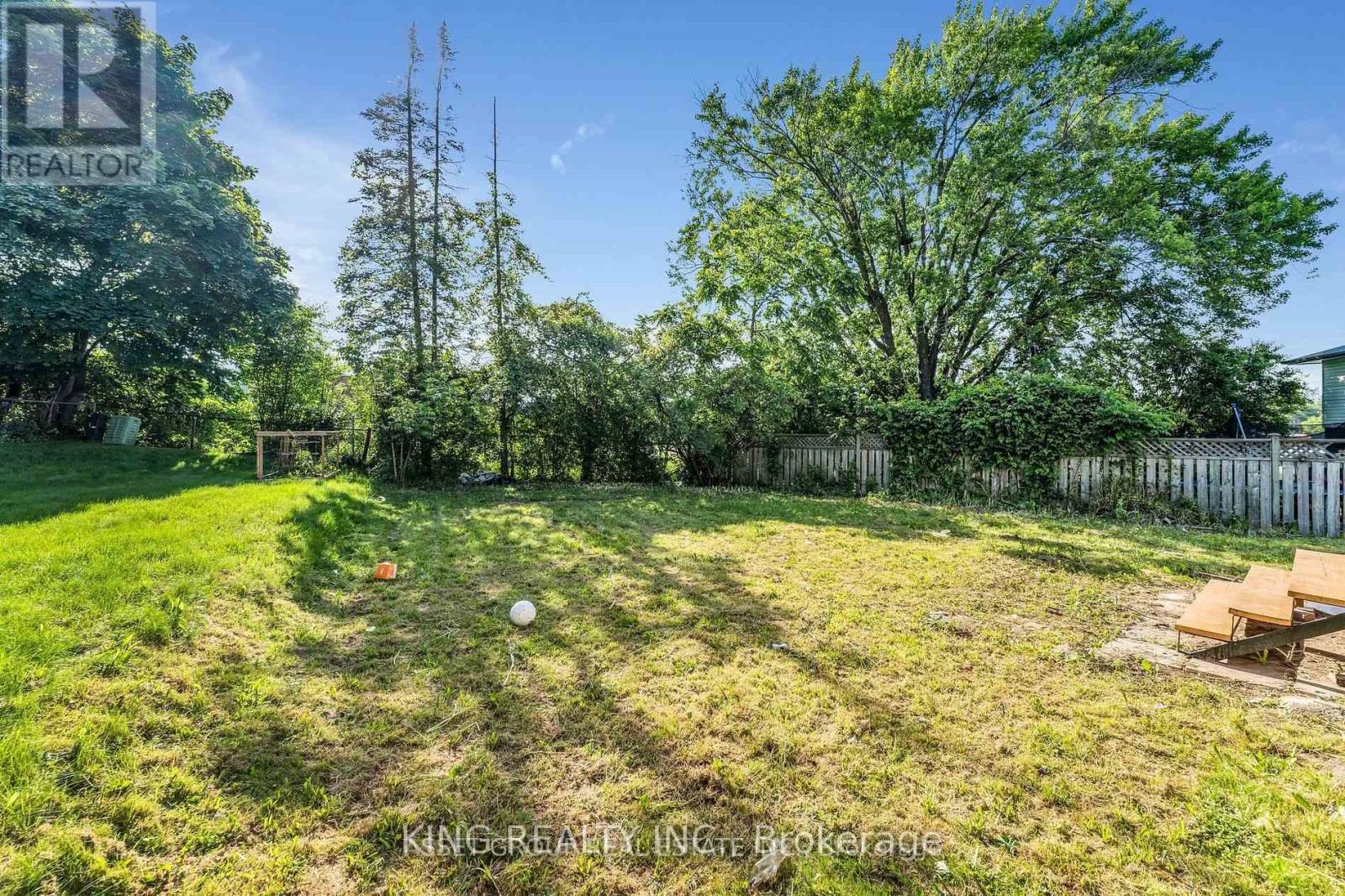 290 Lincoln Road, Waterloo, Ontario  N2J 2P5 - Photo 41 - X12445453