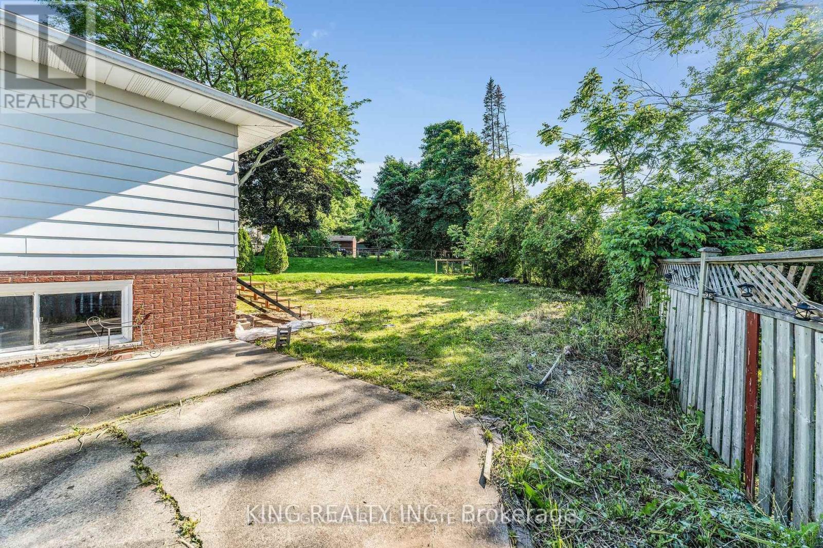 290 Lincoln Road, Waterloo, Ontario  N2J 2P5 - Photo 43 - X12445453
