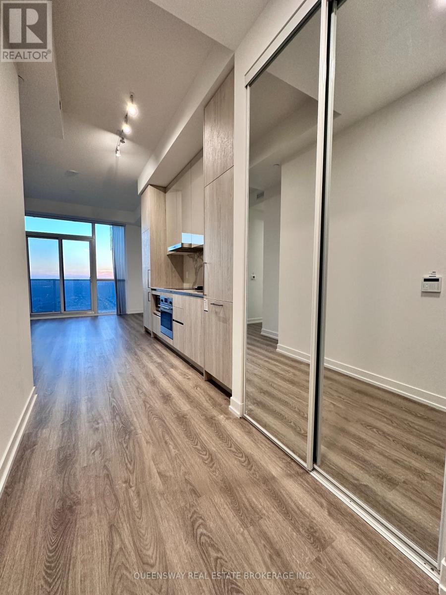 5309 - 195 Commerce Street, Vaughan, Ontario  L4K 0P9 - Photo 6 - N12444846
