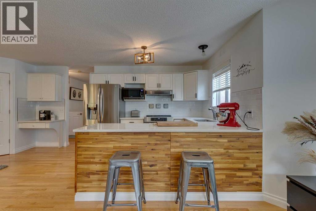42 Sierra Morena Green Sw, Calgary, Alberta  T3H 3E4 - Photo 18 - A2260653