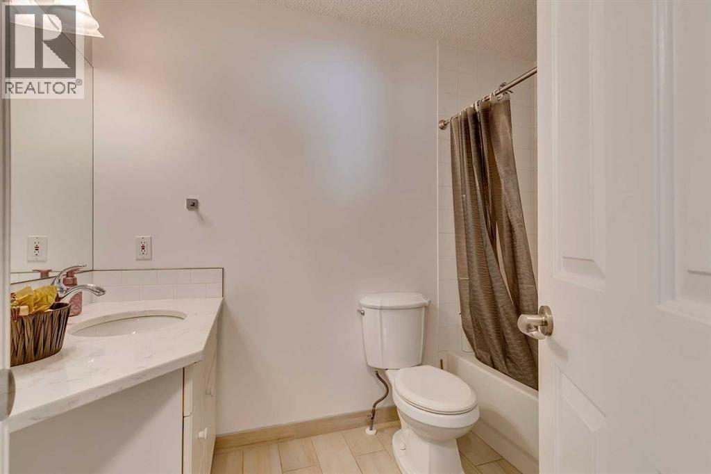 42 Sierra Morena Green Sw, Calgary, Alberta  T3H 3E4 - Photo 21 - A2260653
