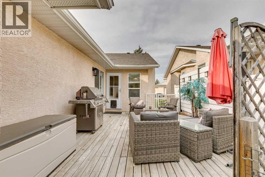 42 Sierra Morena Green Sw, Calgary, Alberta  T3H 3E4 - Photo 29 - A2260653