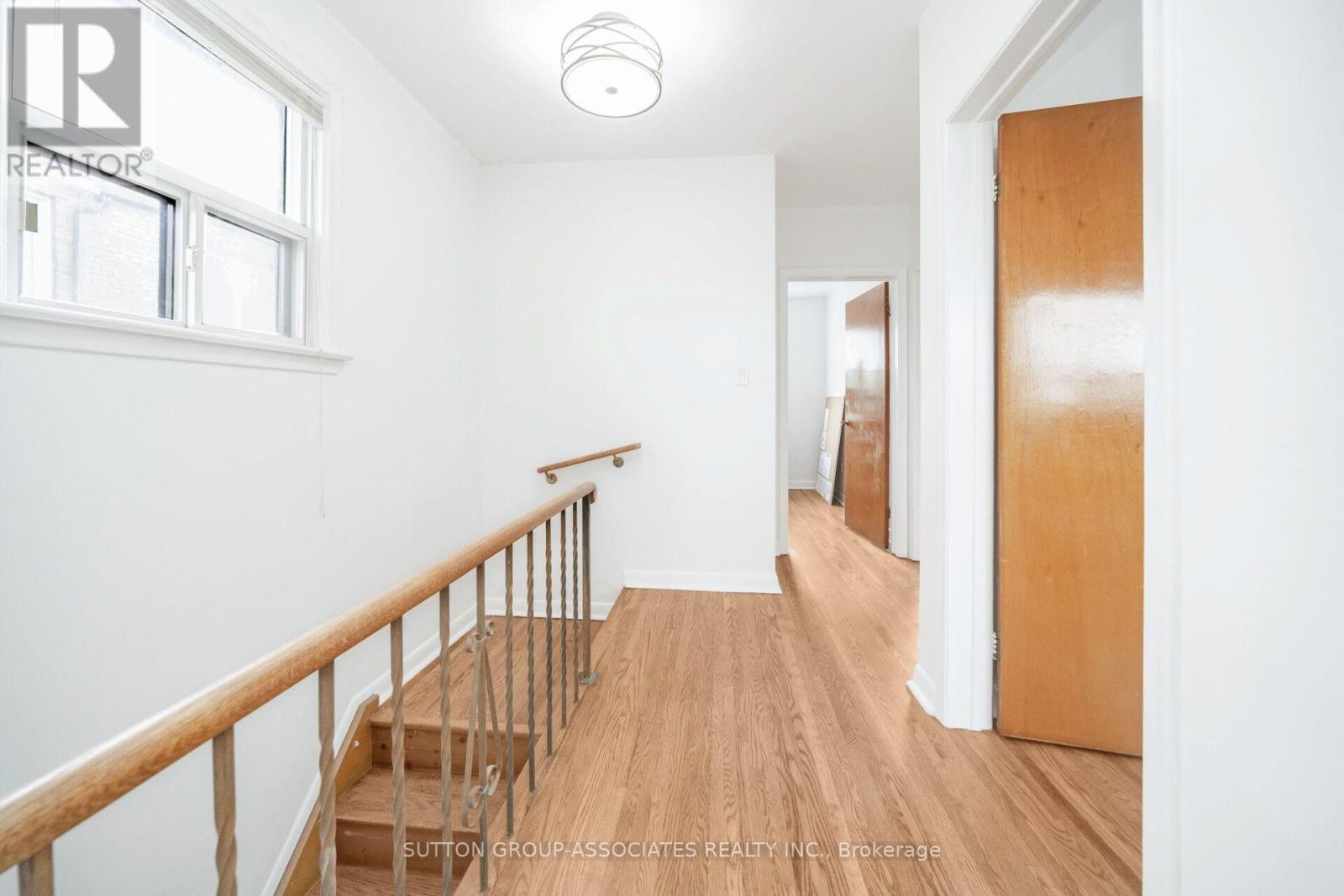 3 Stanstead Drive, Toronto (Bathurst Manor), Ontario  M3H 4V5 - Photo 15 - C12445464