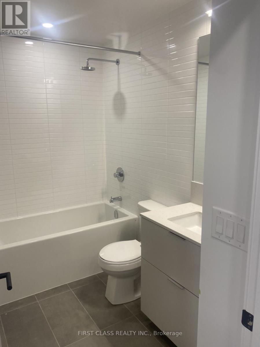 Th08 - 100 River Street W, Toronto, Ontario  M5A 0S3 - Photo 11 - C12445467