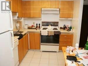 1809 - 65 Harbour Square, Toronto, Ontario  M5J 2L4 - Photo 8 - C12445472