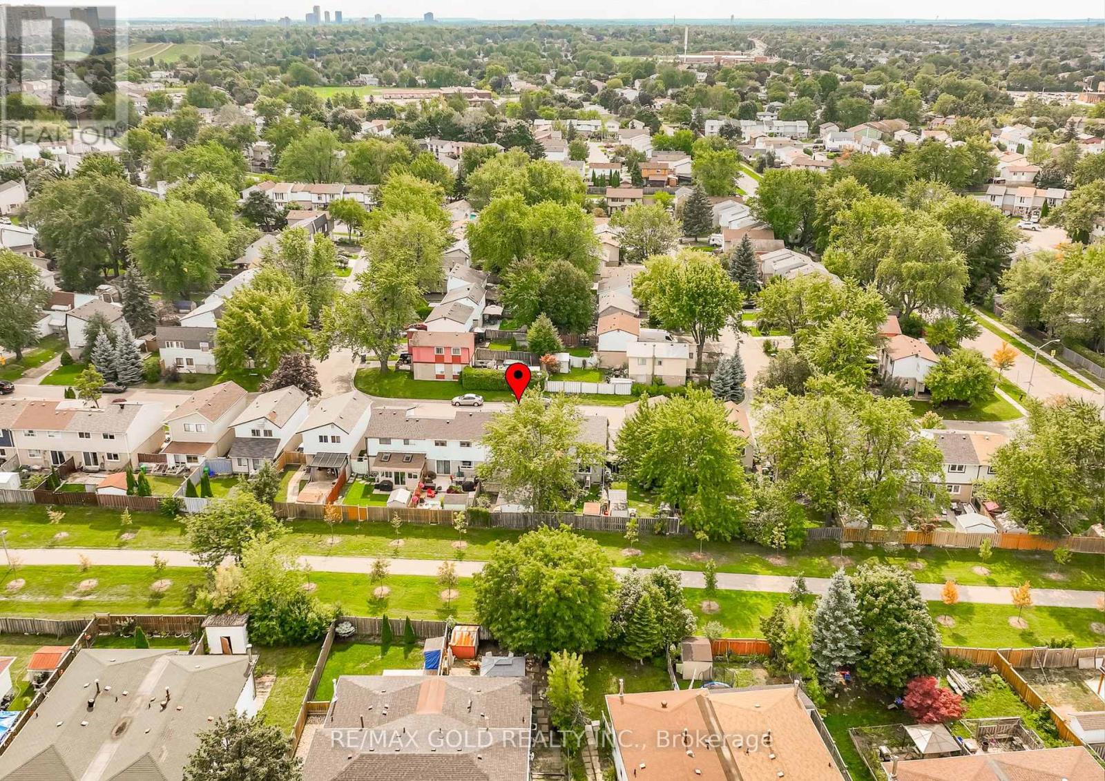 9 Gladstone Square, Brampton, Ontario  L6S 2H5 - Photo 43 - W12442664
