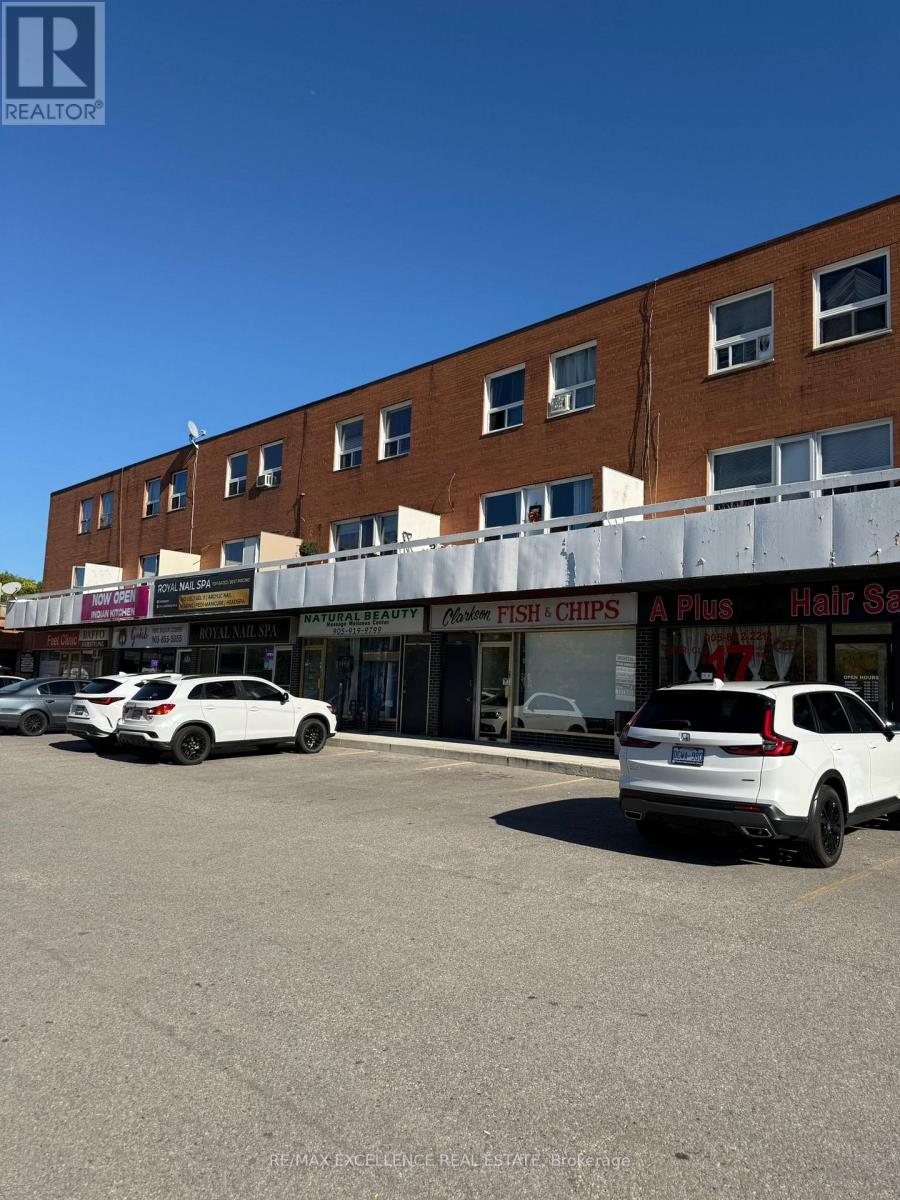 1848 Lakeshore Road W, Mississauga (Clarkson), Ontario  L5J 1J7 - Photo 1 - W12445468