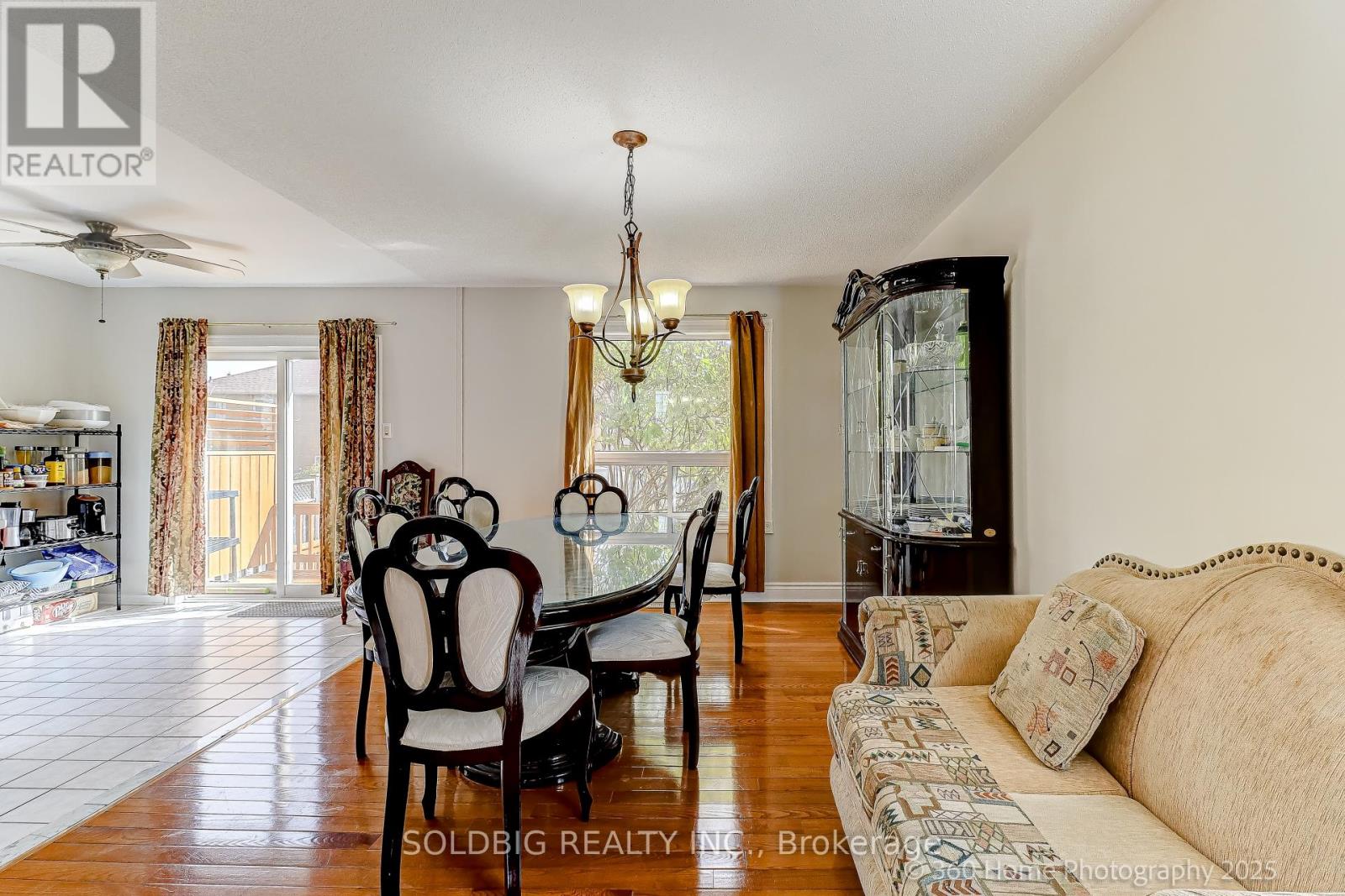 25 Trailridge Drive, Brampton, Ontario  L6X 4M6 - Photo 12 - W12445470