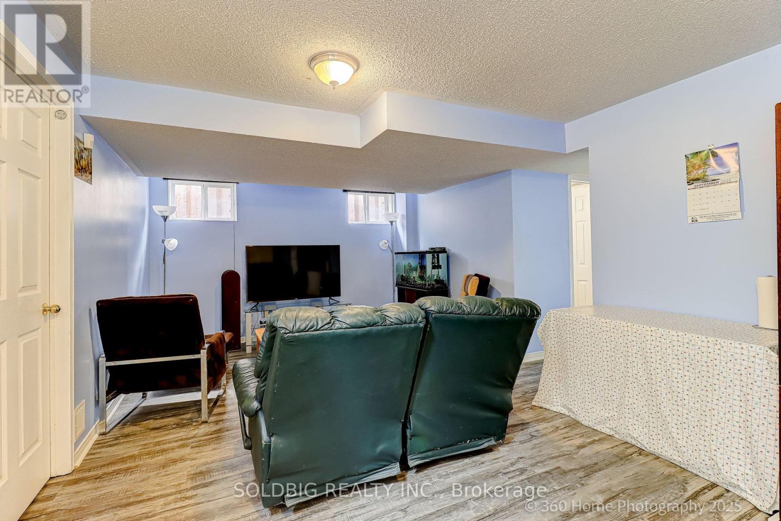 25 Trailridge Drive, Brampton, Ontario  L6X 4M6 - Photo 18 - W12445470