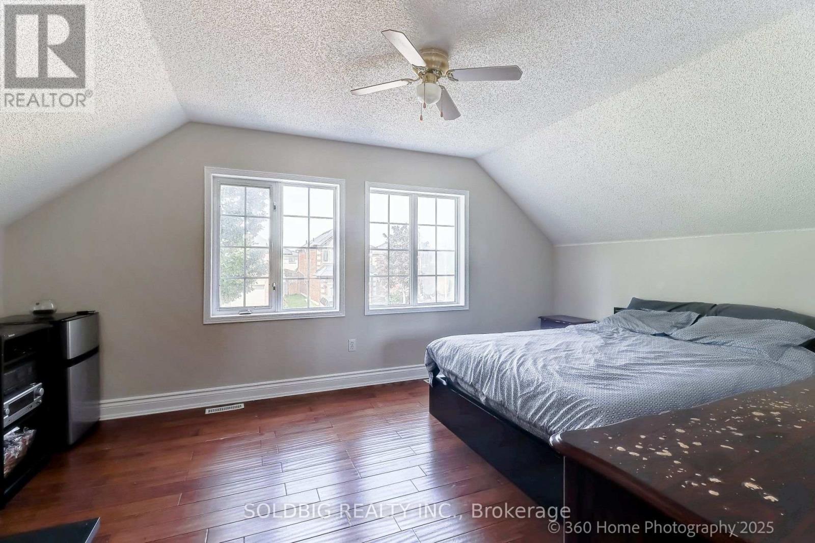 25 Trailridge Drive, Brampton, Ontario  L6X 4M6 - Photo 23 - W12445470