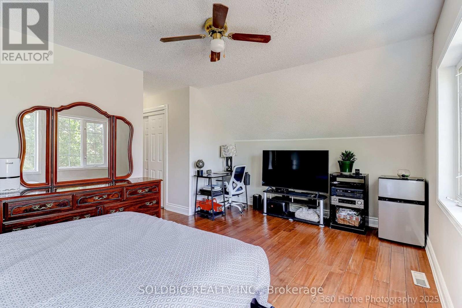 25 Trailridge Drive, Brampton, Ontario  L6X 4M6 - Photo 26 - W12445470