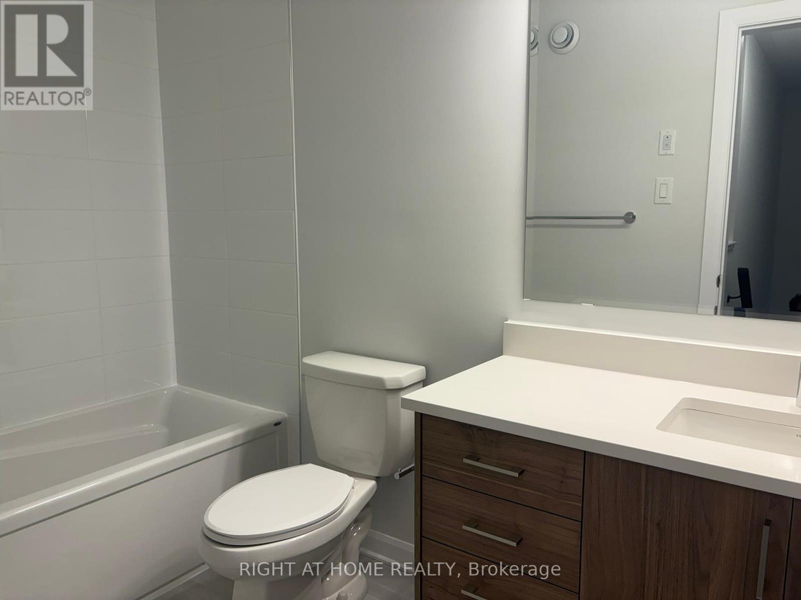 409 Silverberry Private, Ottawa, Ontario  K2T 0S7 - Photo 20 - X12445486