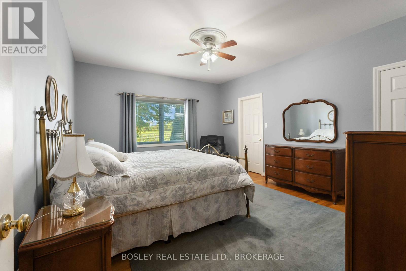 641 Simcoe Street, Niagara-On-The-Lake, Ontario  L0S 1J0 - Photo 25 - X12445482