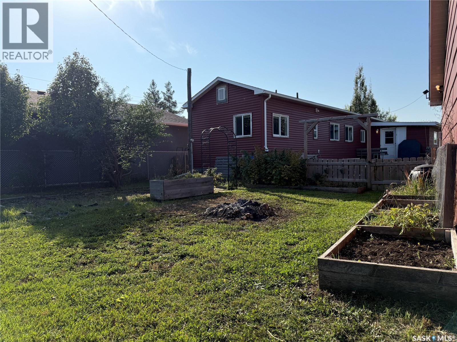 702 4th Avenue W, Melville, Saskatchewan  S0A 2P0 - Photo 26 - SK019214