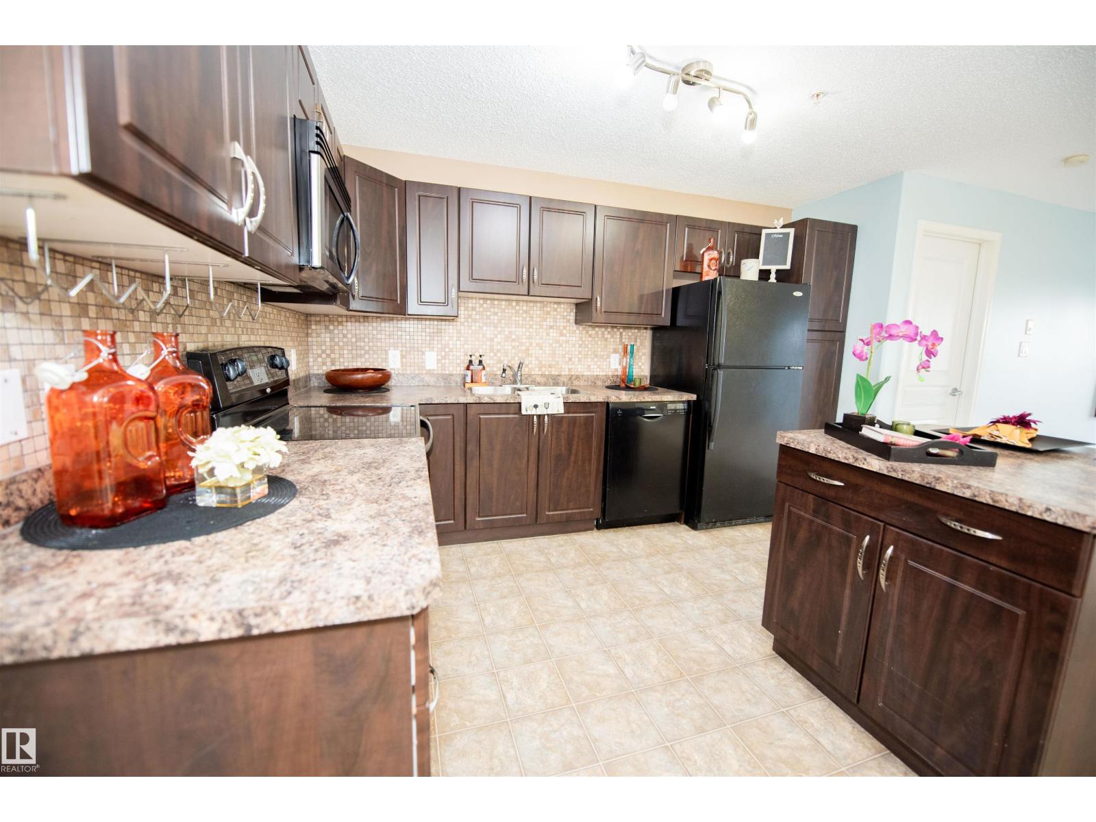 #209 16035 132 St Nw, Edmonton, Alberta  T6V 0B4 - Photo 49 - E4460905