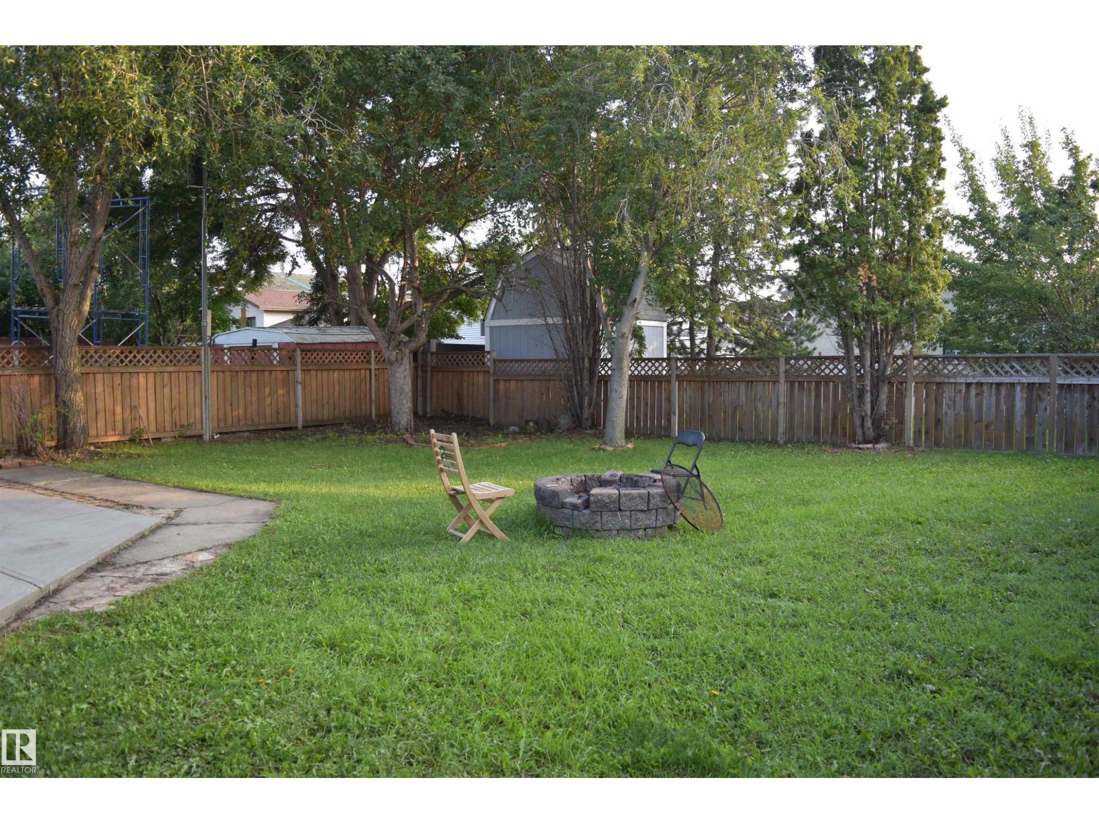 1036 38 St Nw, Edmonton, Alberta  T6L 2K9 - Photo 19 - E4460907