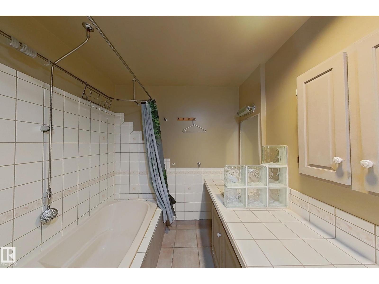 1036 38 St Nw, Edmonton, Alberta  T6L 2K9 - Photo 8 - E4460907