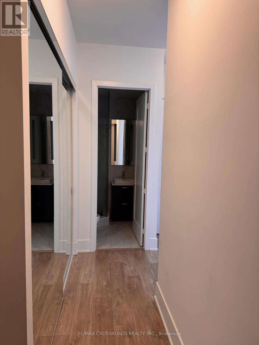 2415 - 470 Front Street W, Toronto, Ontario  M5V 0V6 - Photo 12 - C12445481