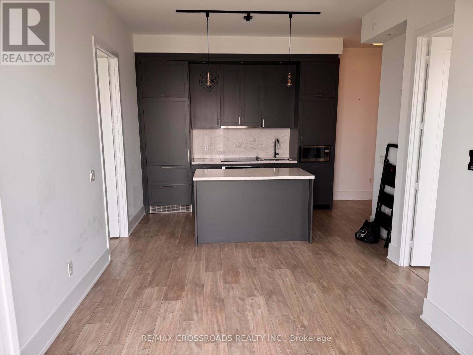 2415 - 470 Front Street W, Toronto, Ontario  M5V 0V6 - Photo 2 - C12445481
