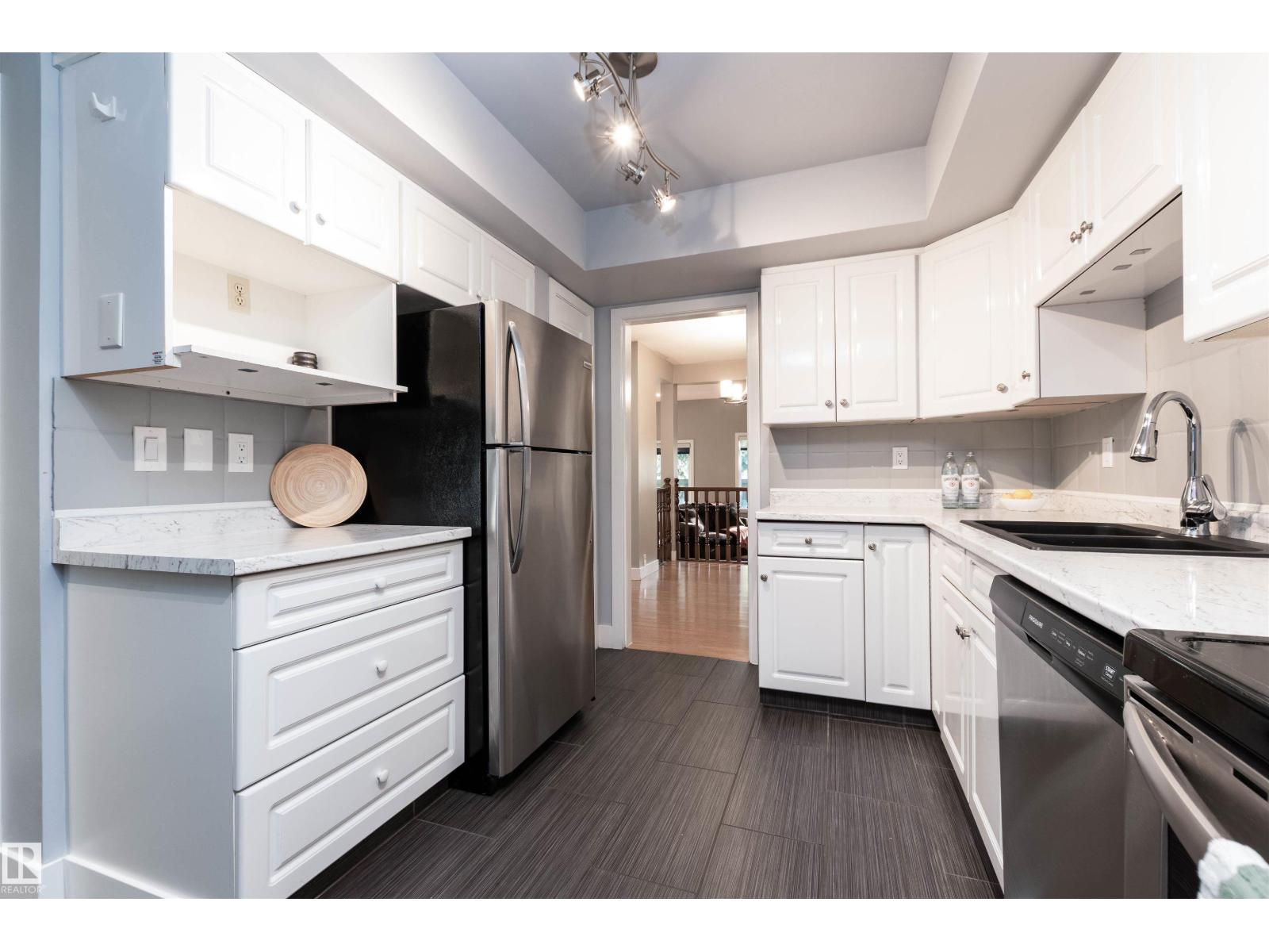614 Woodbridge Wy, Sherwood Park, Alberta  T8A 4E4 - Photo 8 - E4460910