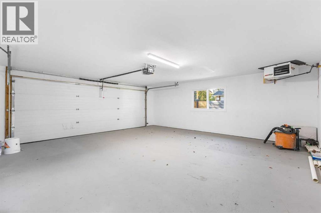 240 Lake Bonavista Drive Se, Calgary, Alberta  T2J 3M4 - Photo 38 - A2252687
