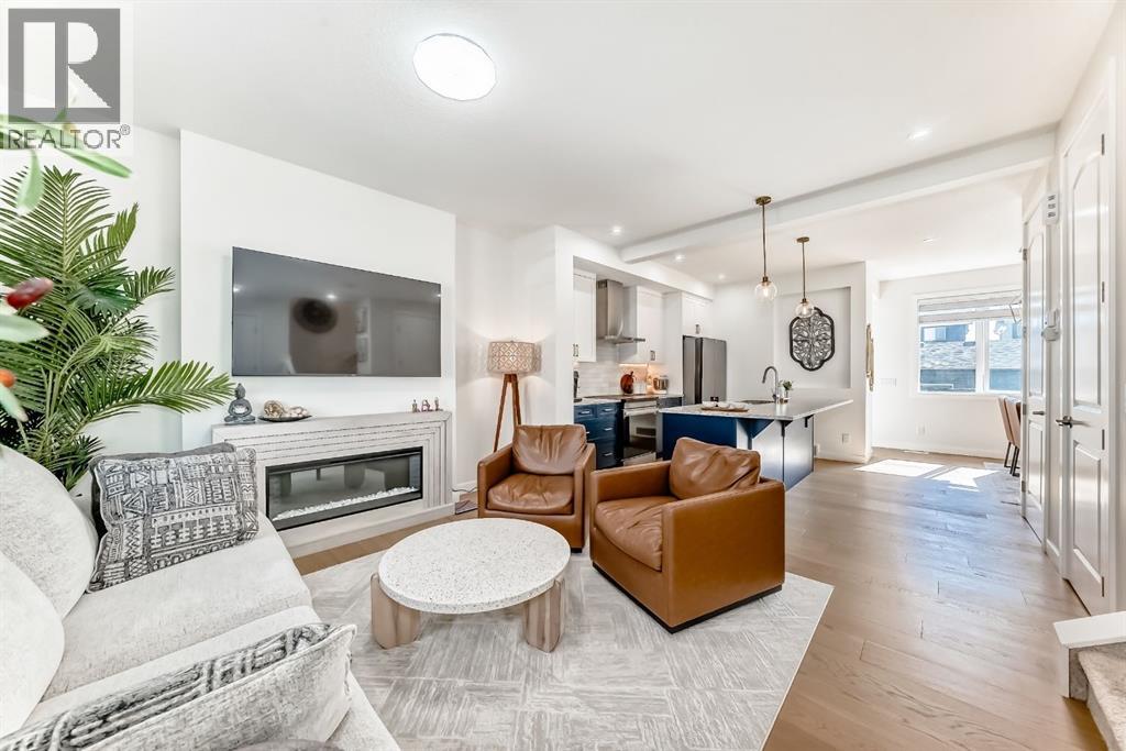 325 Waterford Boulevard, Chestermere, Alberta  T1X 2Z7 - Photo 8 - A2258144