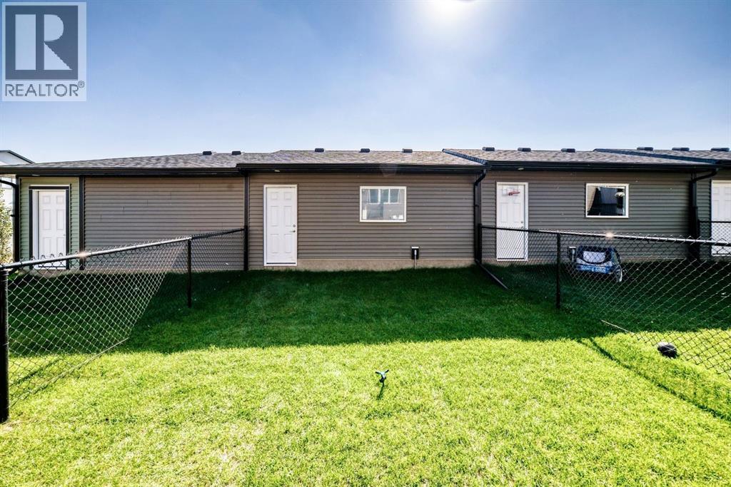 325 Waterford Boulevard, Chestermere, Alberta  T1X 2Z7 - Photo 44 - A2258144