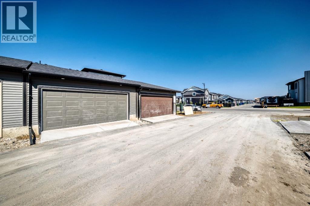 325 Waterford Boulevard, Chestermere, Alberta  T1X 2Z7 - Photo 50 - A2258144